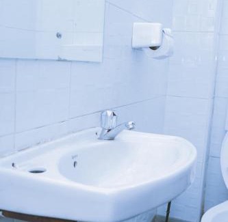 Central Business District Hotel | LAZARUS KAKA CBD Accomodations