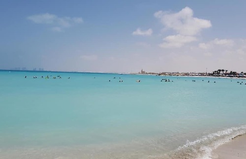 Sidi Abd El-Rahman Chalet De Esquí | Lazordy bay chalet (X7)