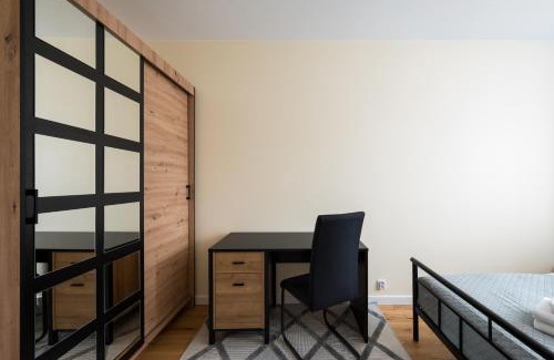 Warsaw Apartamento | Lazurowa Deluxe Apartment by BookingHost