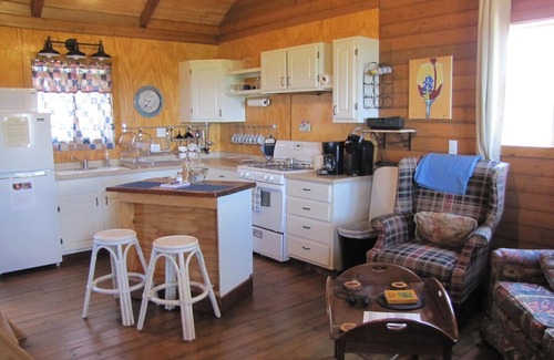 Mason Cabina | Lazy B Ranch Guest House