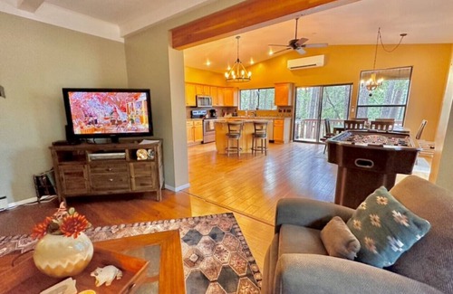 Groom Creek Cabina | Lazy Bear Cabin- BBQ* FirePit* Goldwater Lake*