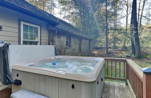 Thayerville Casa | Lazy Bear Cabin