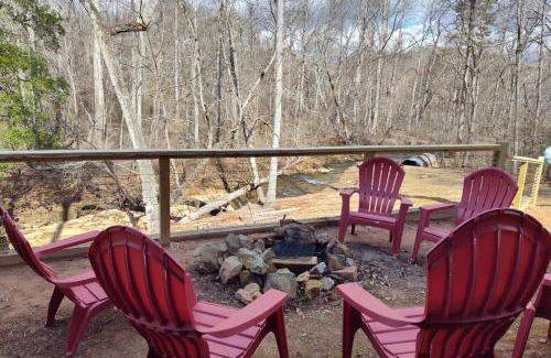 Blairsville Casa | Lazy Bear Creek Lodge