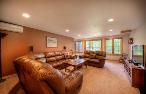 Deadwood Casa | Lazy Bear Lodge