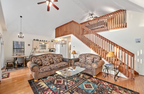 Whittier Casa | Lazy Bear Retreat Mountain Views-Hot Tub-FirePit