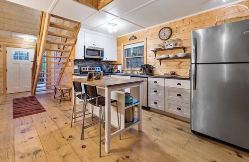 Ellijay Cabina | Lazy Bear - Walnut Mountain cabin with hot tub
