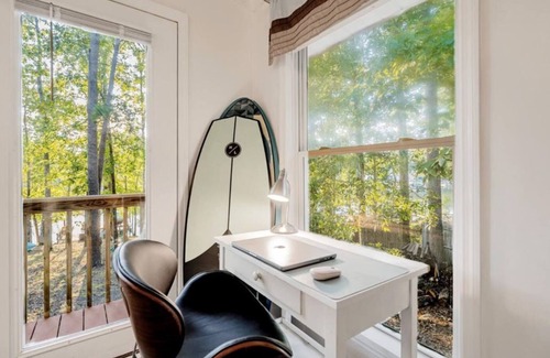 Chapin Cabaña | Lazy Creek Cove Cottage on Lake Murray