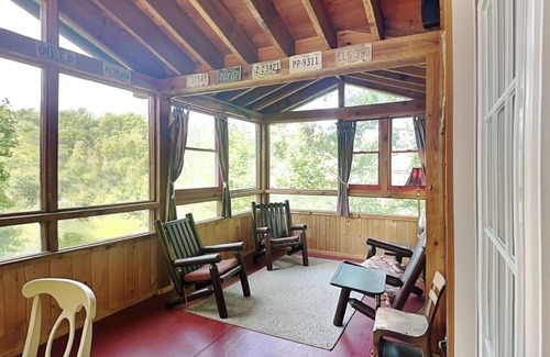 Gatlinburg - Pigeon Forge Cabina | Lazy Cub Lodge