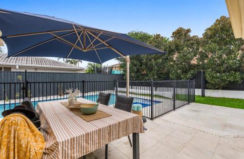 North Creek Casa | Lazy Days in Lennox