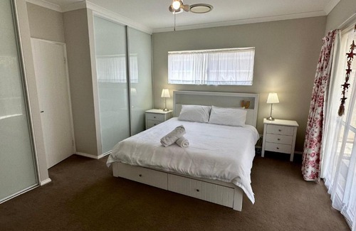 Broadwater Casa | Lazy Daze on Davies
