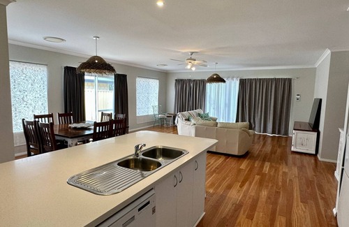 Broadwater Casa | Lazy Daze on Davies - Broadwater
