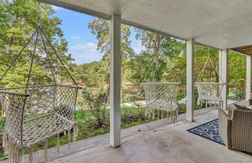 Huddleston Casa | Lazy Dog Retreat