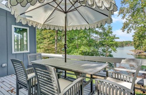 Huddleston Casa | Lazy Dog Retreat