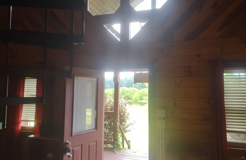 McArthur Cabina | Lazy Lane Cabins - Fisherman's Dream