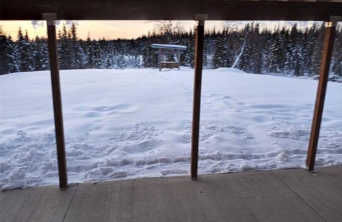 Willow Casa | Lazy Moose Cottage in Willow, HotTub & Privacy
