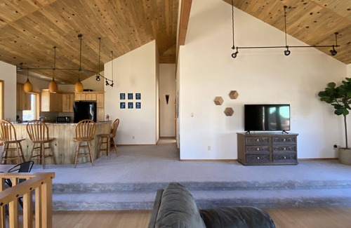 South Fork Casa | Lazy River Guest House