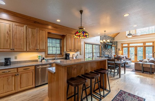 Crumpler Casa | Lazy River Lodge - Riverfront home with fire pit, hot tub!