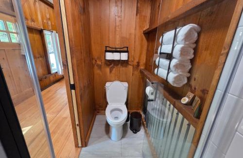 Robbinsville Casa | Lazy T Cabins - Glacier
