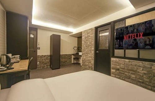 Oncheonjang Hotel | Lazzi Hotel