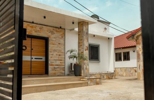 Tema Apartamento | LBA Plush Apartment