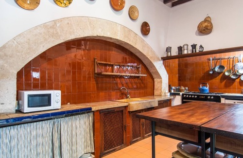 Sineu Villa | León de Sineu - Diez Habitaciones Villa, Capacidad 21