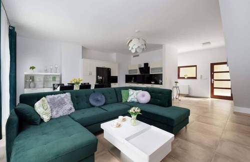 Wiselka Apartamento | Leśna 17 | Prestigious Apartment | Parking