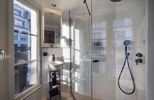 L'Europe Hotel | Le 12 Hotel