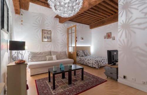 Terreaux - Bat d'argent Apartamento | Le 27 L