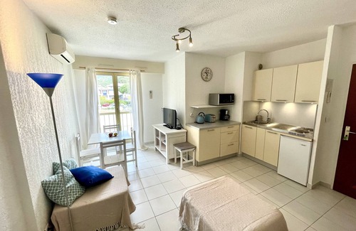 Cavaliere Beach Apartamento | Le 28 : Studio climatisé avec accès privé sur plage