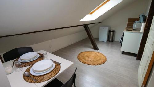 Mulhouse Apartamento | # Le 5 # Beau Studio rénové, tout équipé, au calme, Mulhouse centre