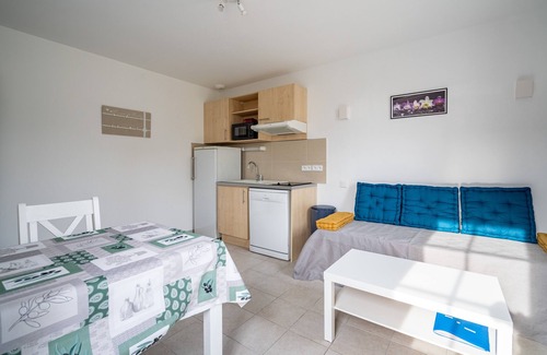 Cabries Apartamento | Le Balina - Una Habitación Piso, Capacidad 4
