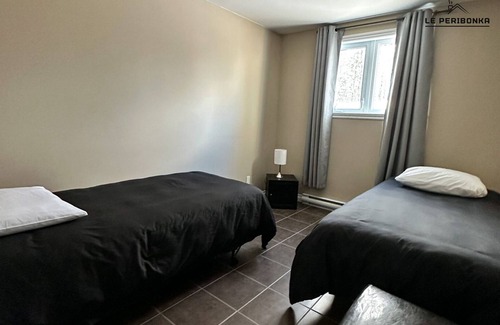 Lamarche Chalet De Esquí | Le Bassin, le Péribonka. Venez Respirer L'air Frais de la Montagne !