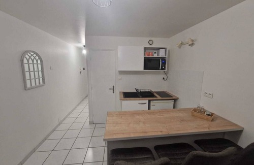 Chalon-sur-Saone Condominio | Le Belfort apartment in downtown Chalon-sur-Saône