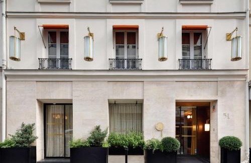 Chaillot Hotel | Le Belgrand Hotel Paris Champs Elysees, Tapestry By Hilton