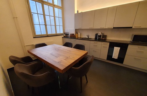 Grunes Quartier Apartamento | Le Bijou BK9 Presidential Suite