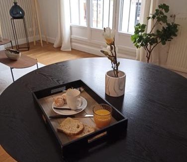 Le Creusot Apartamento | Le Blue IVY Hyper centre 2 chambres Tout équipe