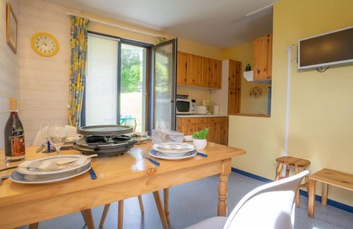 Les Bottieres Apartamento | Le Bochate by Interhome