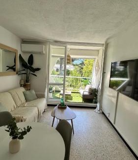 La Petite Motte Apartamento | LE BOHÈME - balcon vue jardin - clim - place de parking - wifi - 5min plage