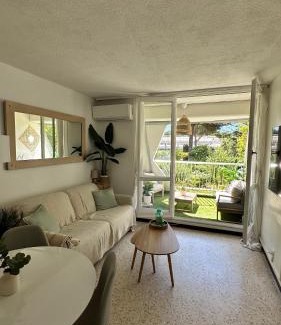 La Petite Motte Apartamento | LE BOHÈME - balcon vue jardin - clim - place de parking - wifi - 5min plage