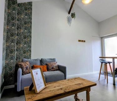Riorges Apartamento | Le Bohème, sauna & spa