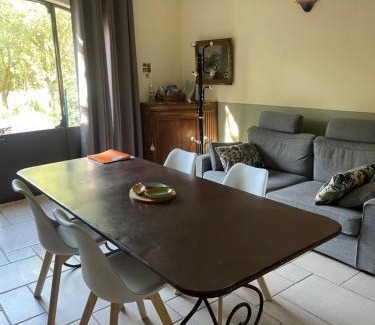 Roussillon Casa | Le Bois De La Cour
