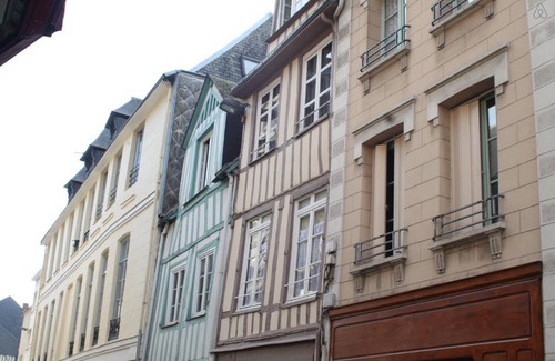 Quartier Vieux Marche-Cathedrale Apartamento | Le bons enfant