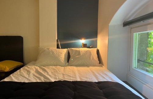 Besancon Old Town Apartamento | Le Boudoir Secret