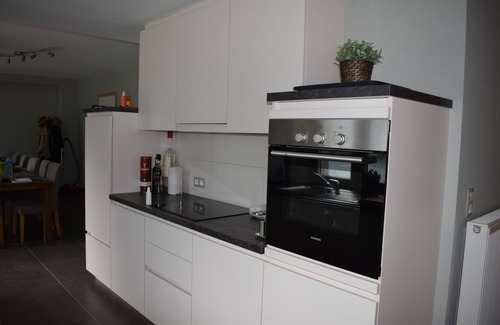 Mont-de-Lans Apartamento | Le Bouquetin 1: amplio apartamento con una vista fantástica del embalse