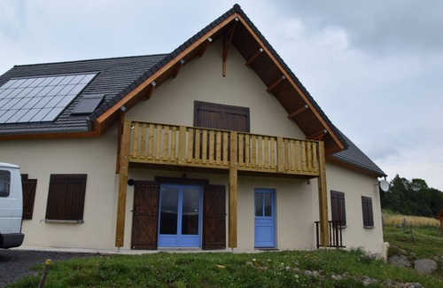 Saint-Pierre-Colamine Casa | LE BURON DE BESSE GROUP GITE - AT THE FOOT OF THE SANCY MASSIF