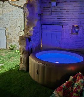 La Celle-sous-Gouzon Casa | Le cœur de joli village Français