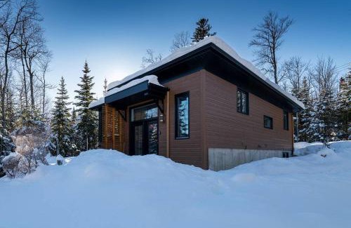 Petite-Riviere-Saint-Francois Chalet De Esquí | Le Chic Chac - Chalet