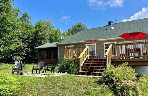 Lac-Swell Chalet De Esquí | Le 1717-Lakeside cottage-Heart of the Laurentians