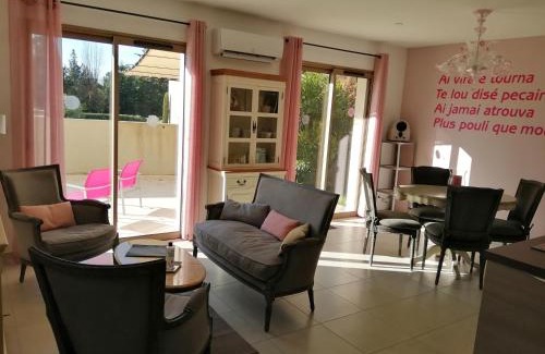 L'Isle-sur-la-Sorgue Casa | Le Cabanon de Laura