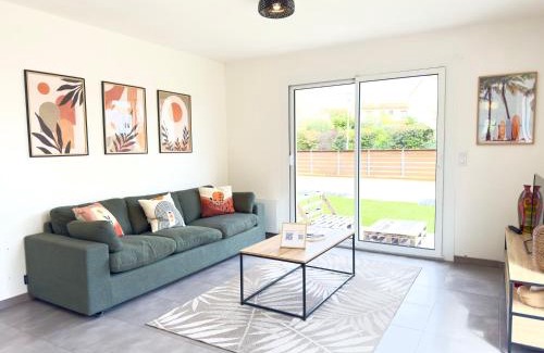 Cabestany Apartamento | Le Cabes - Climatisation - BBQ -Terrasse & Jardin- Free Parking 2 places-WIFI - Télétravail - SudSéjourConciergerie